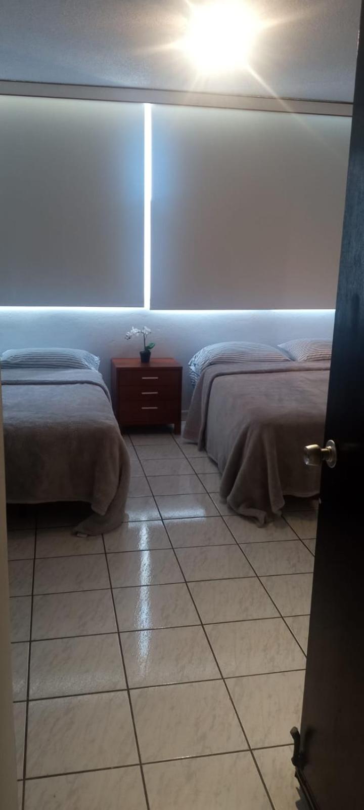 Marbella Apartments San Juan Szoba fotó